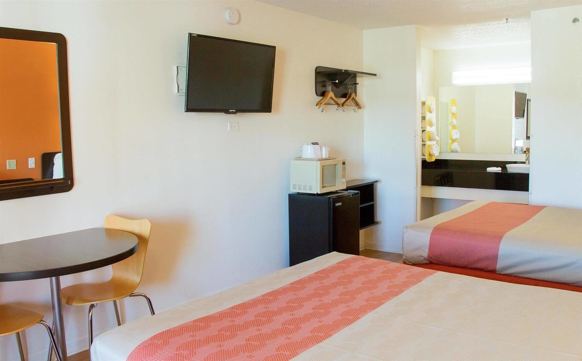 Motel 6-Cookeville, Tn מראה חיצוני תמונה
